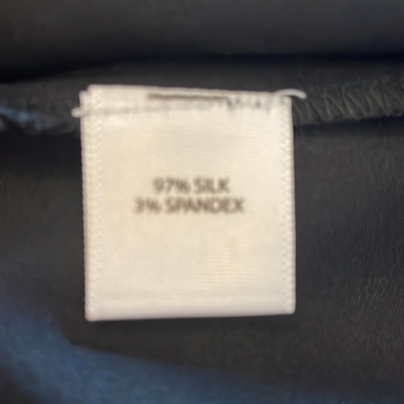 SAKS FIFTH AVE silk sleeveless top - Picture 6 of 6